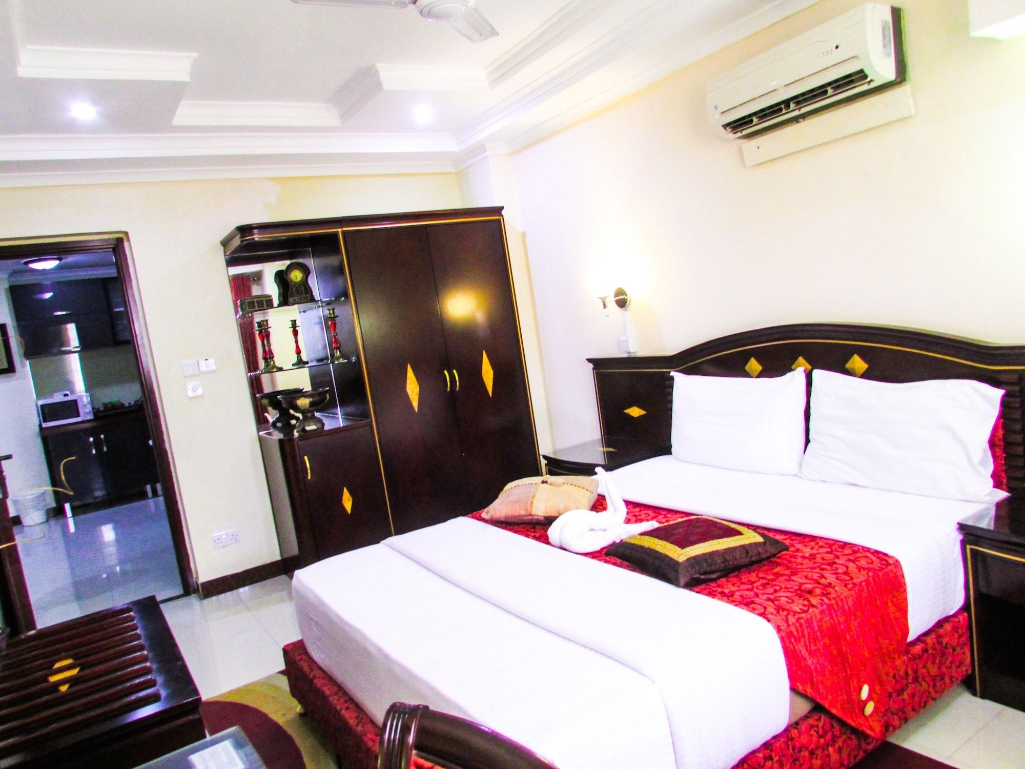 Urban Rose Hotel & Apartments Дар-эс-Саламе Экстерьер фото